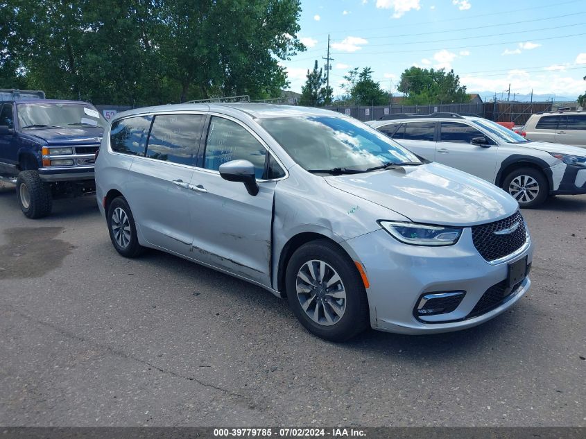 2023 CHRYSLER PACIFICA HYBRID TOURING L