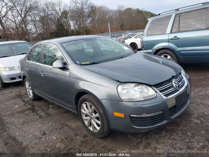 2010 VOLKSWAGEN JETTA SE