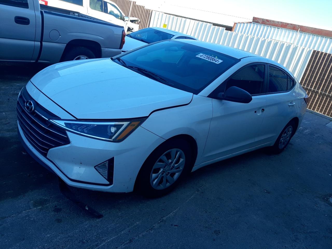 2019 HYUNDAI ELANTRA SE