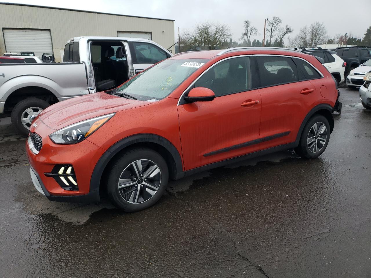 2022 KIA NIRO LX