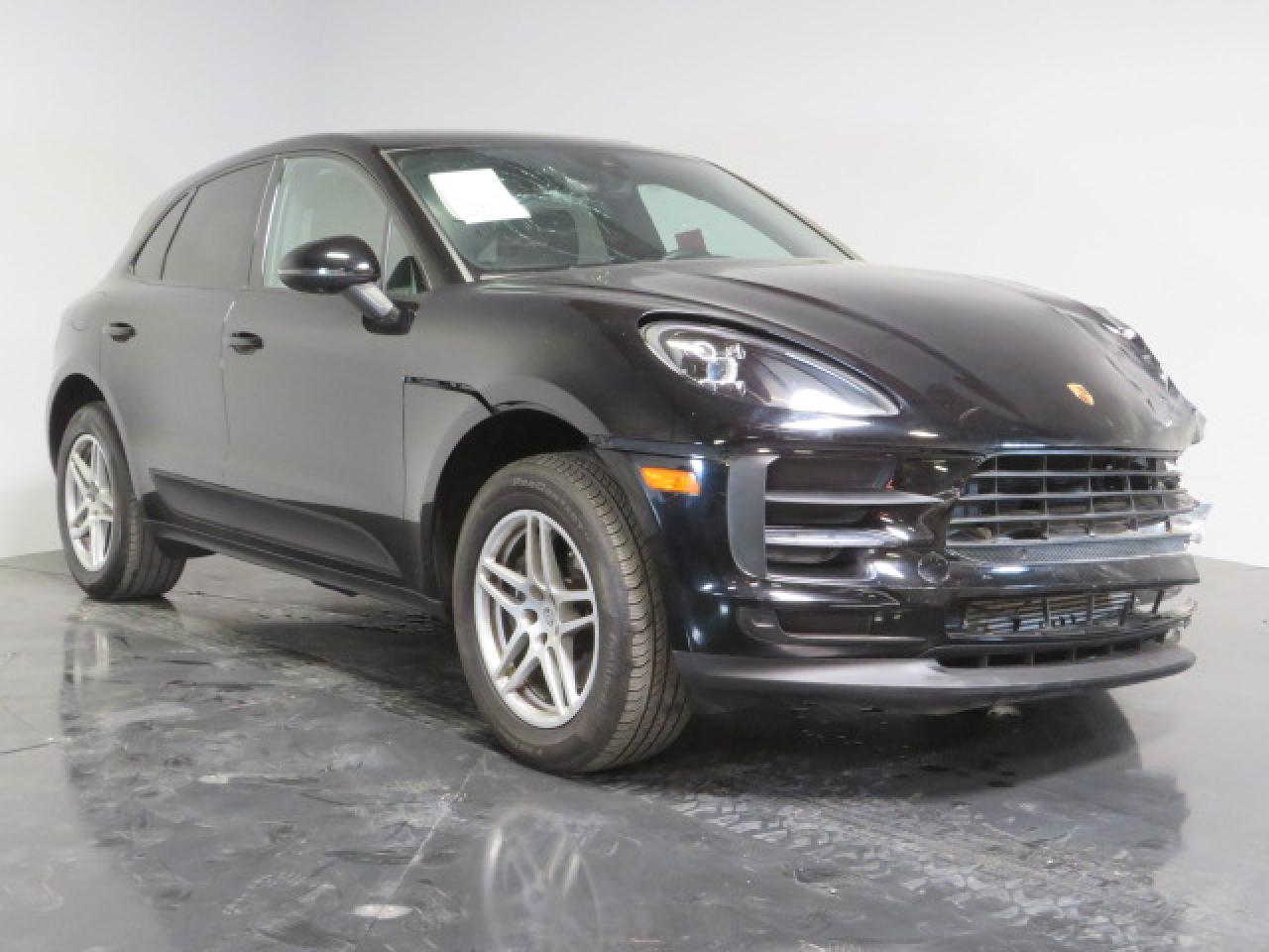 2021 PORSCHE MACAN