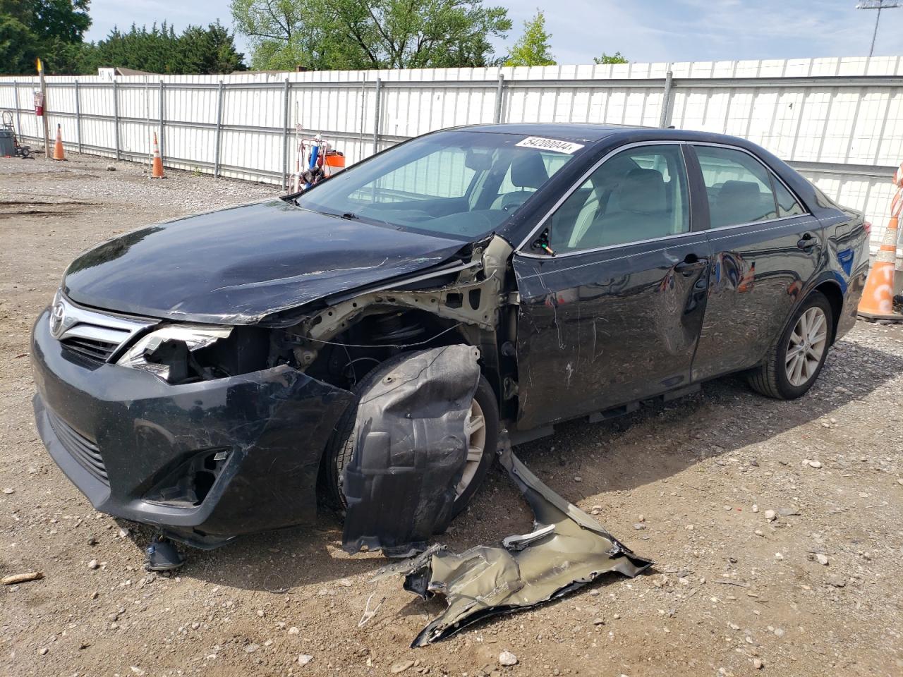 2013 TOYOTA CAMRY SE