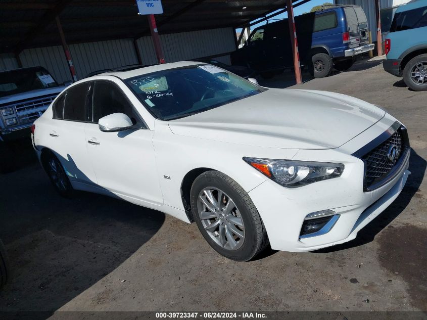 2018 INFINITI Q50 LUXE/SPORT