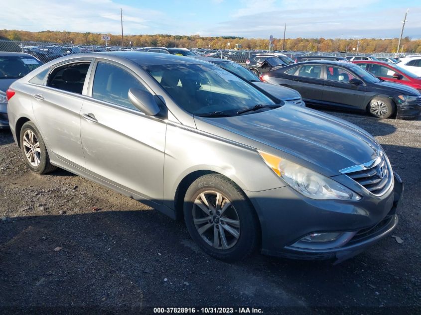 2013 HYUNDAI SONATA GLS