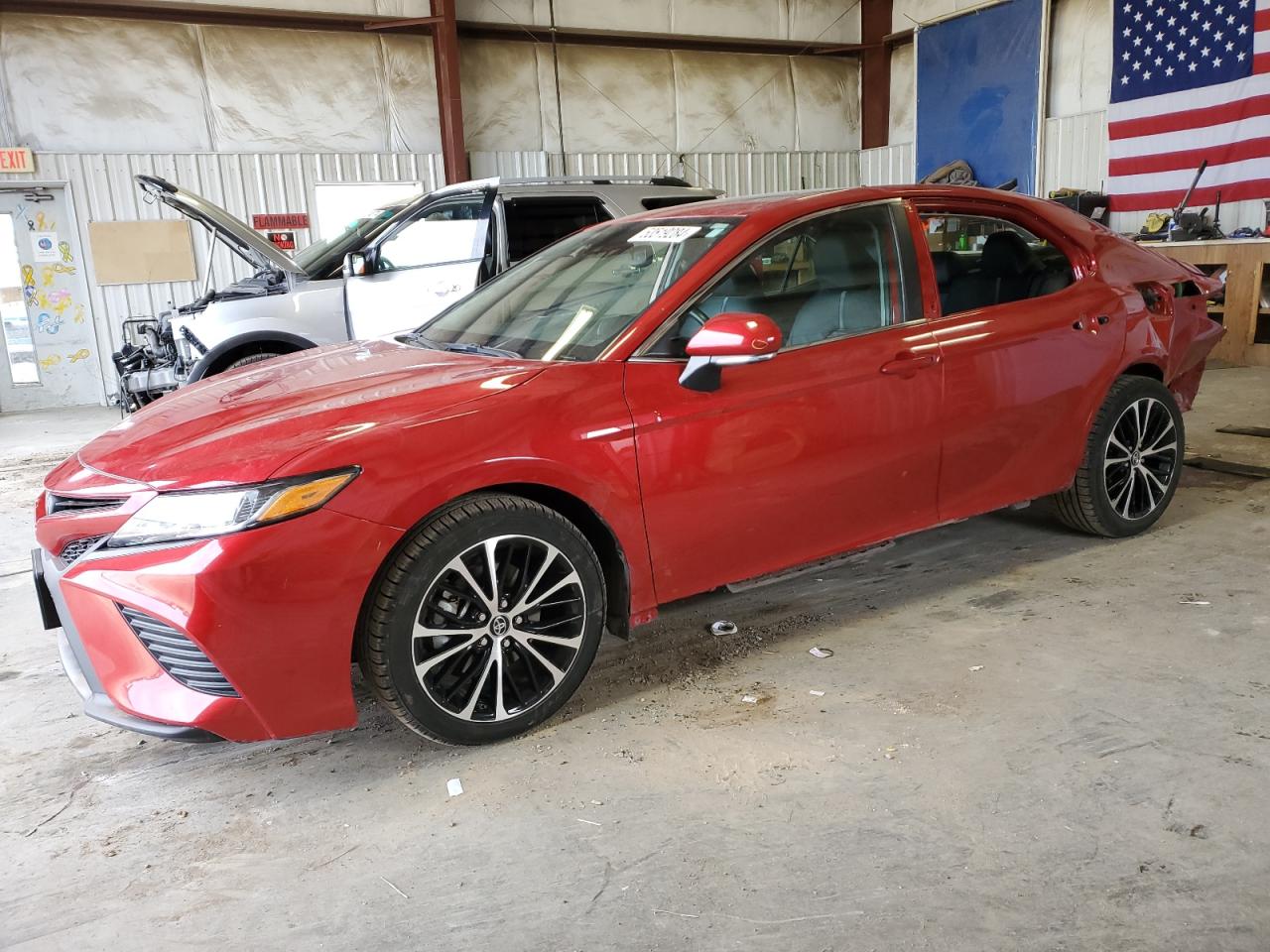 2019 TOYOTA CAMRY L