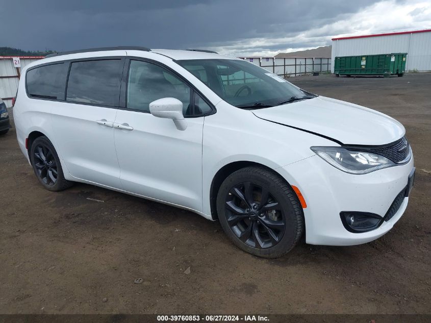 2020 CHRYSLER PACIFICA TOURING L