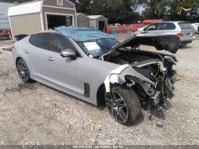 2022 KIA STINGER GT2