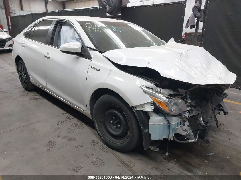 2015 TOYOTA CAMRY HYBRID LE