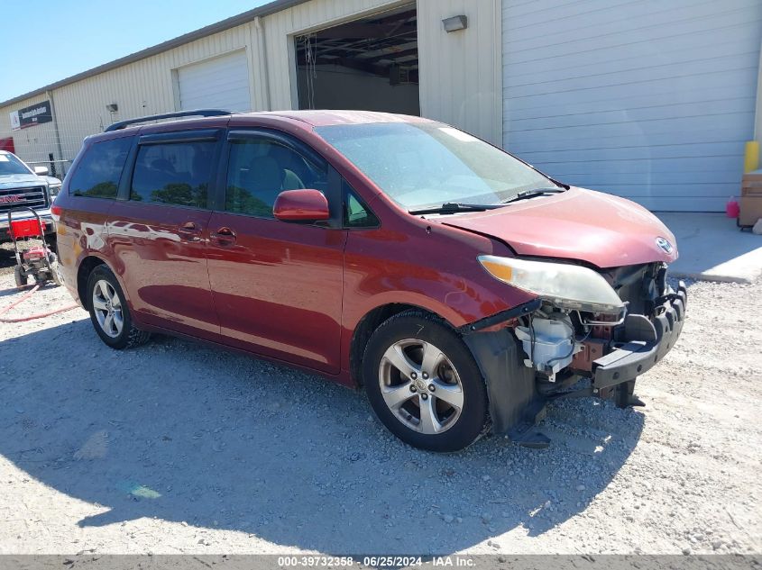 2013 TOYOTA SIENNA LE V6 8 PASSENGER