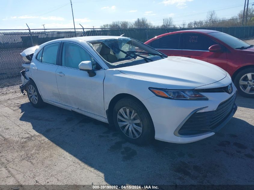 2022 TOYOTA CAMRY LE HYBRID