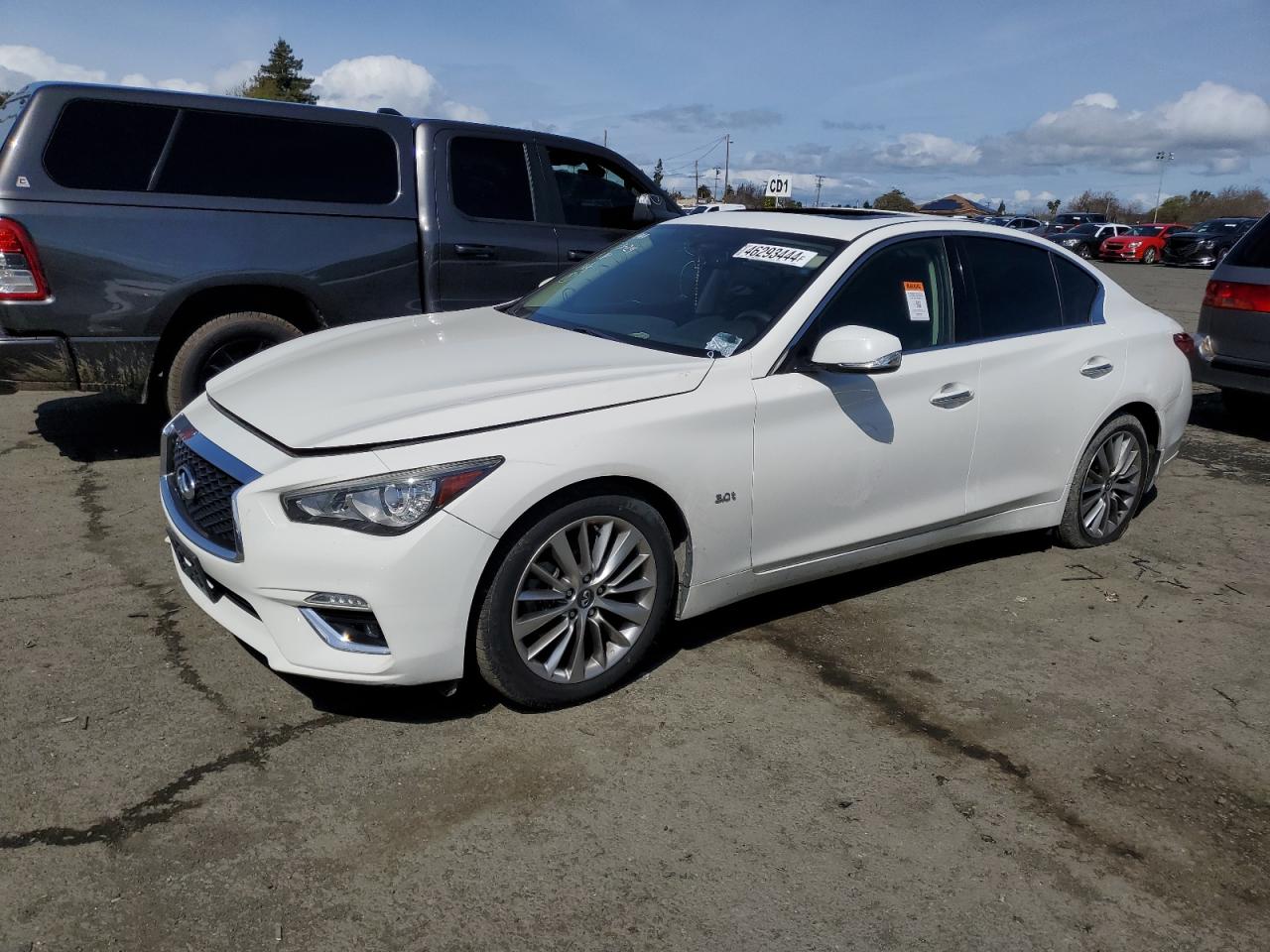 2018 INFINITI Q50 LUXE