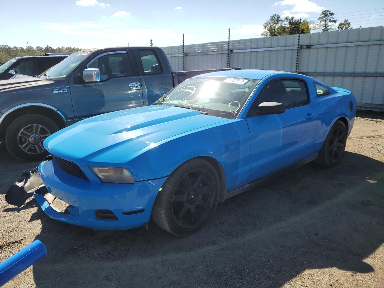 2010 FORD MUSTANG