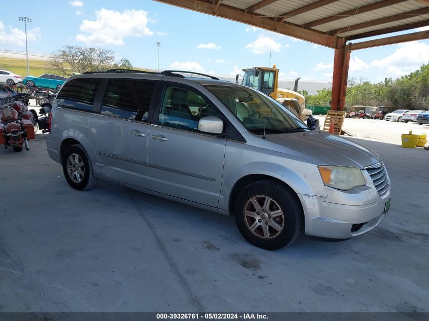 2010 CHRYSLER TOWN & COUNTRY TOURING