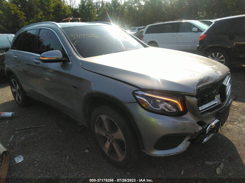 2019 MERCEDES-BENZ GLC 350E