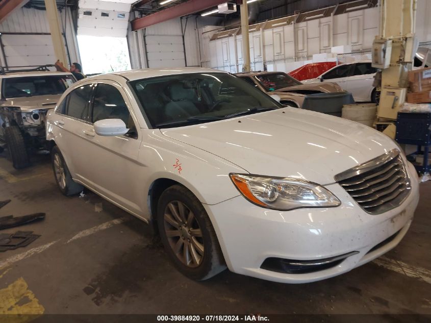 2014 CHRYSLER 200 TOURING