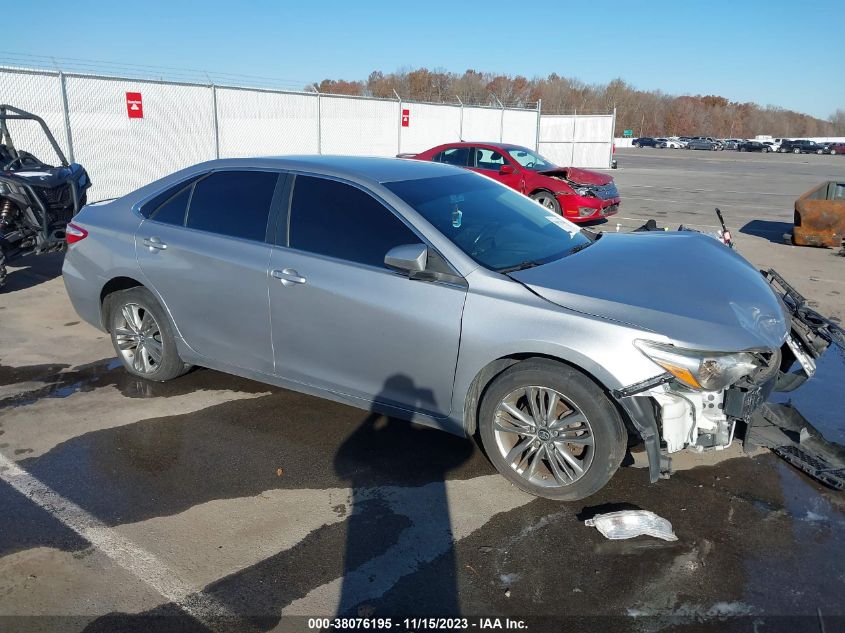 2016 TOYOTA CAMRY SE