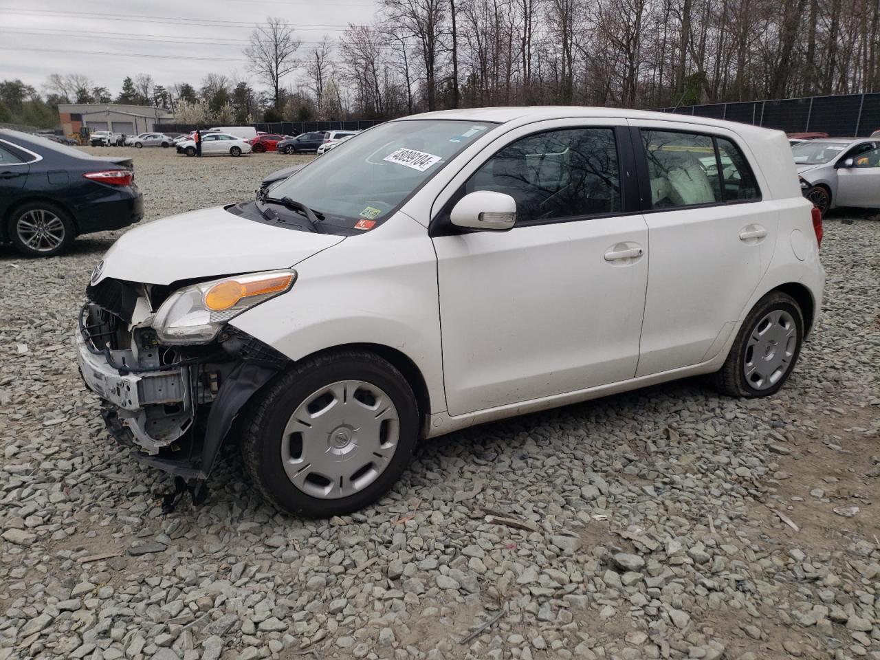 2011 TOYOTA SCION XD