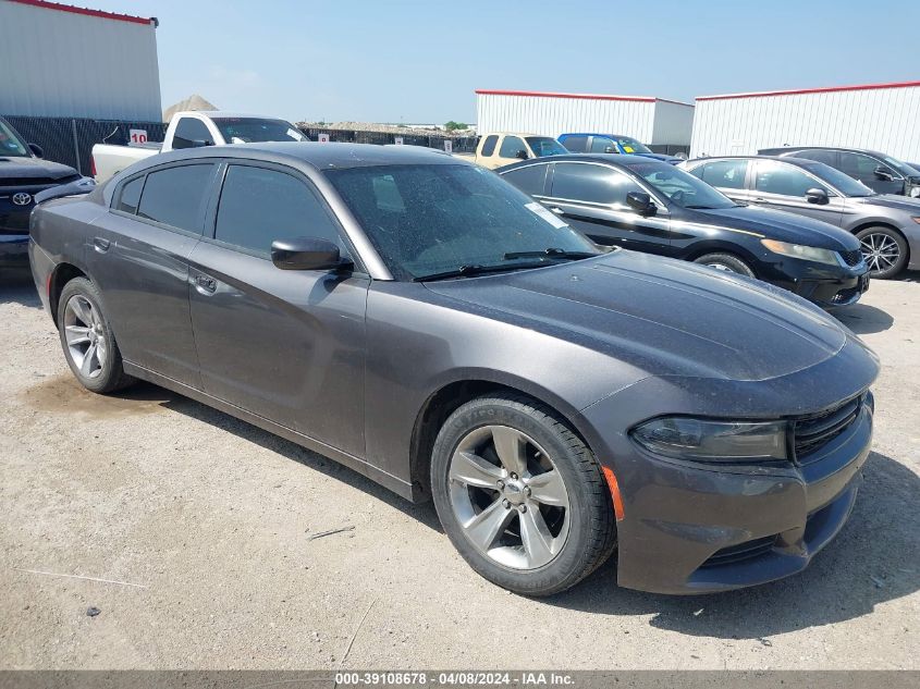 2017 DODGE CHARGER SXT RWD