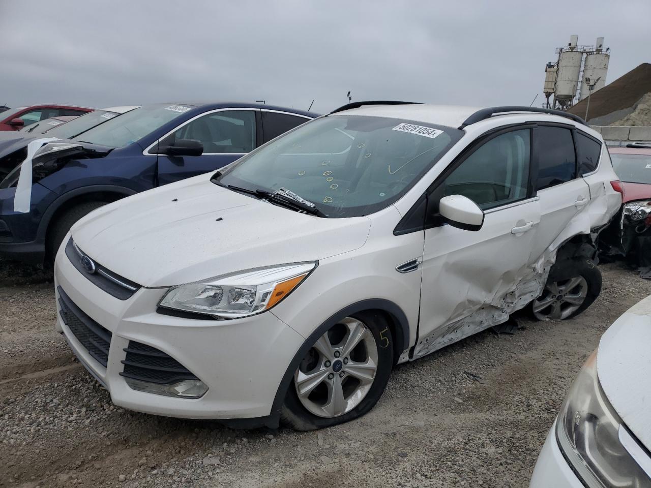 2016 FORD ESCAPE SE