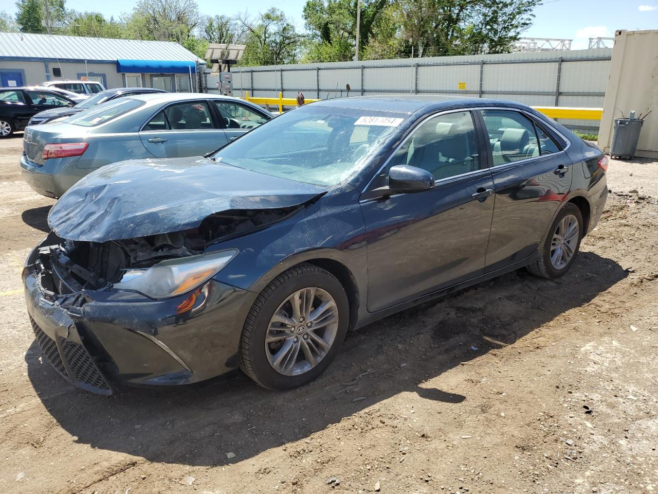 2017 TOYOTA CAMRY LE