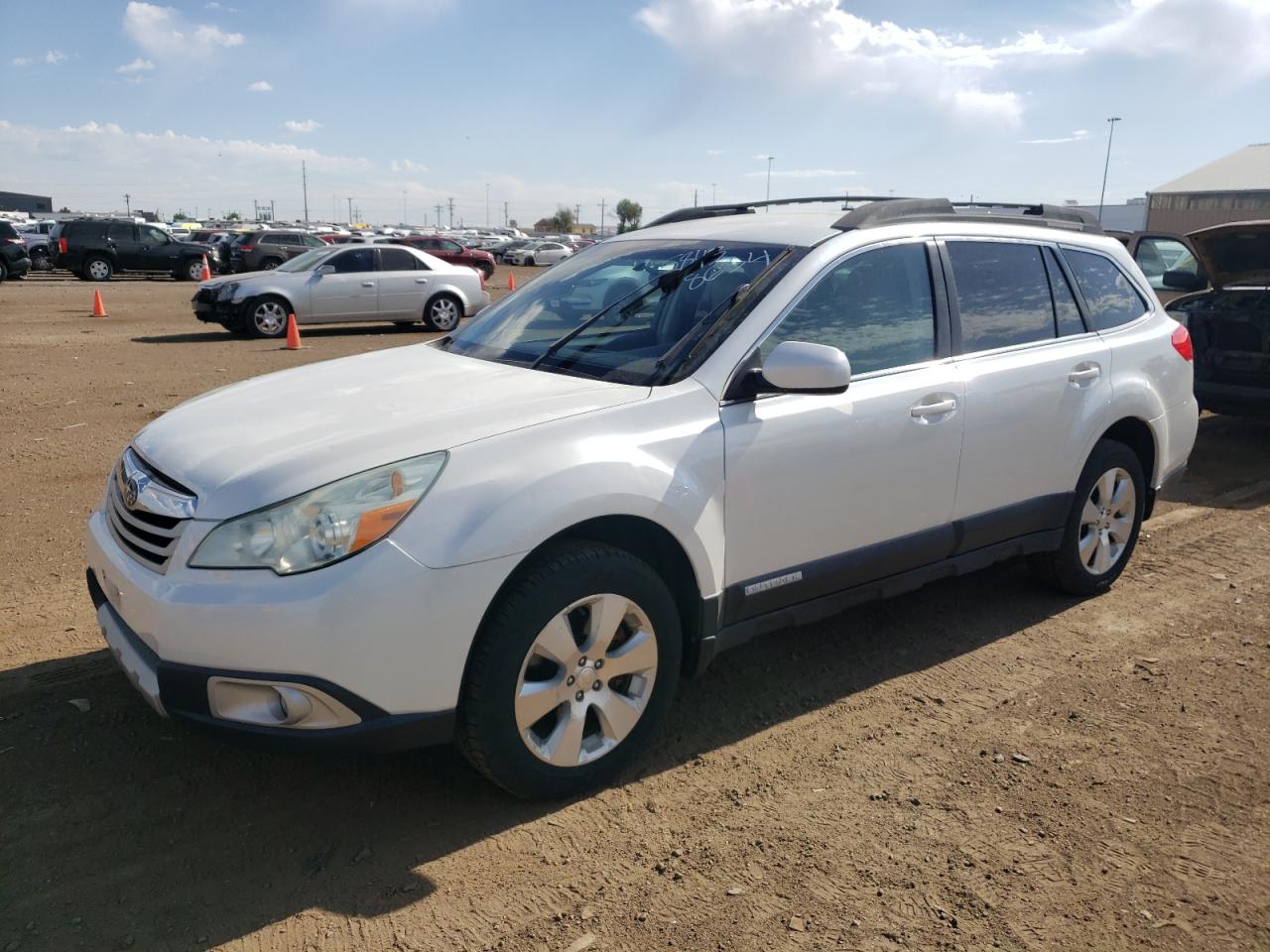 2011 SUBARU OUTBACK 3.6R LIMITED