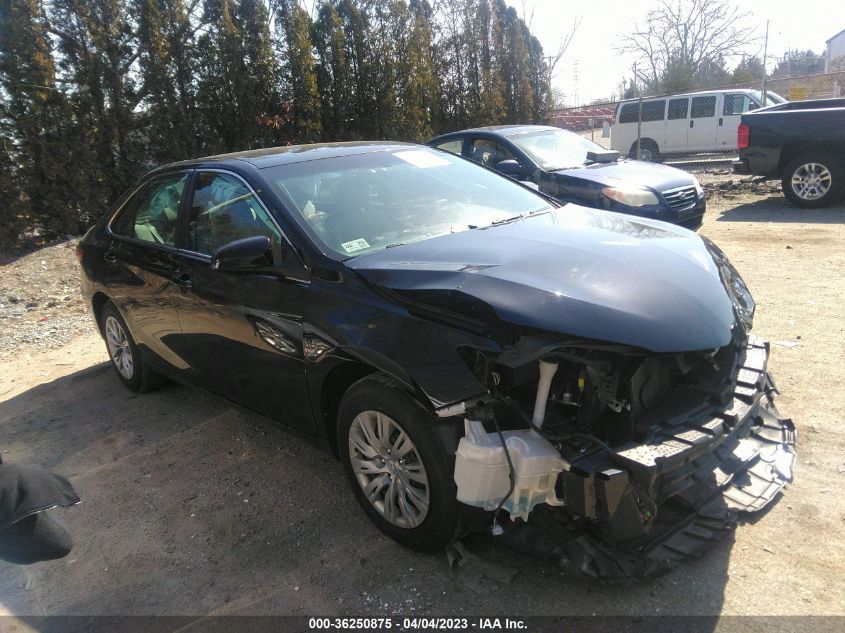 2016 TOYOTA CAMRY LE