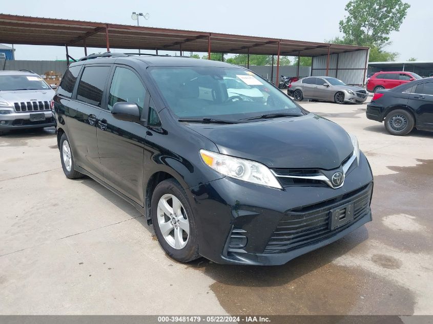 2018 TOYOTA SIENNA LE 8 PASSENGER