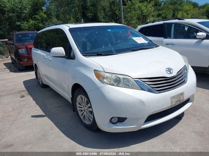 2011 TOYOTA SIENNA XLE V6