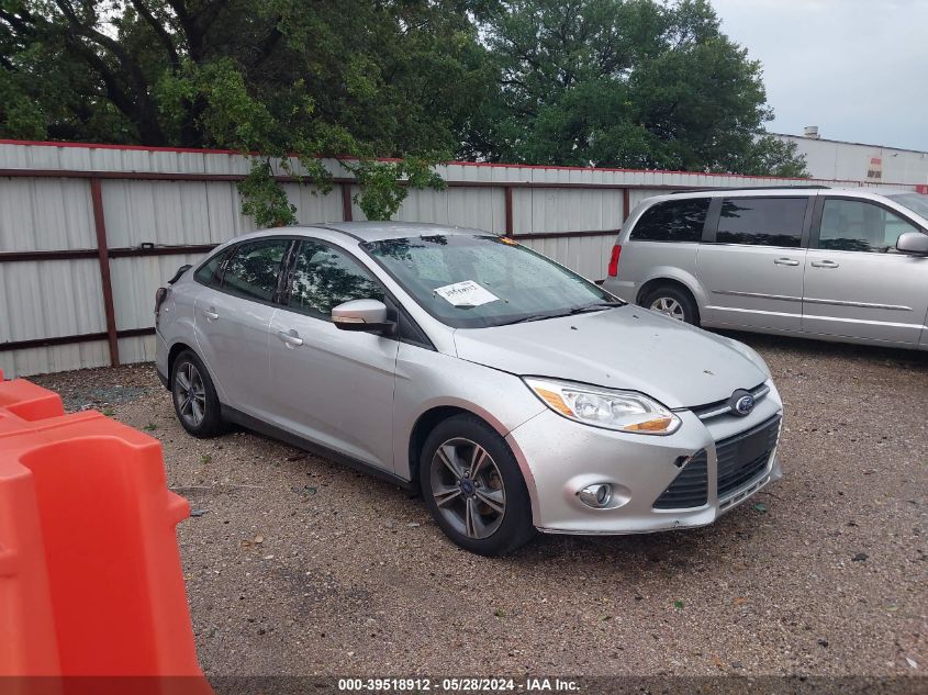 2014 FORD FOCUS SE