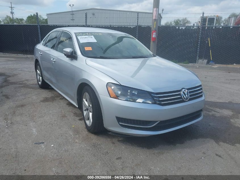 2013 VOLKSWAGEN PASSAT 2.5L SE