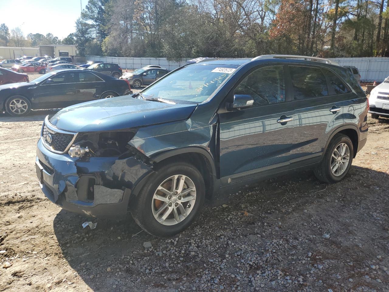 2015 KIA SORENTO LX