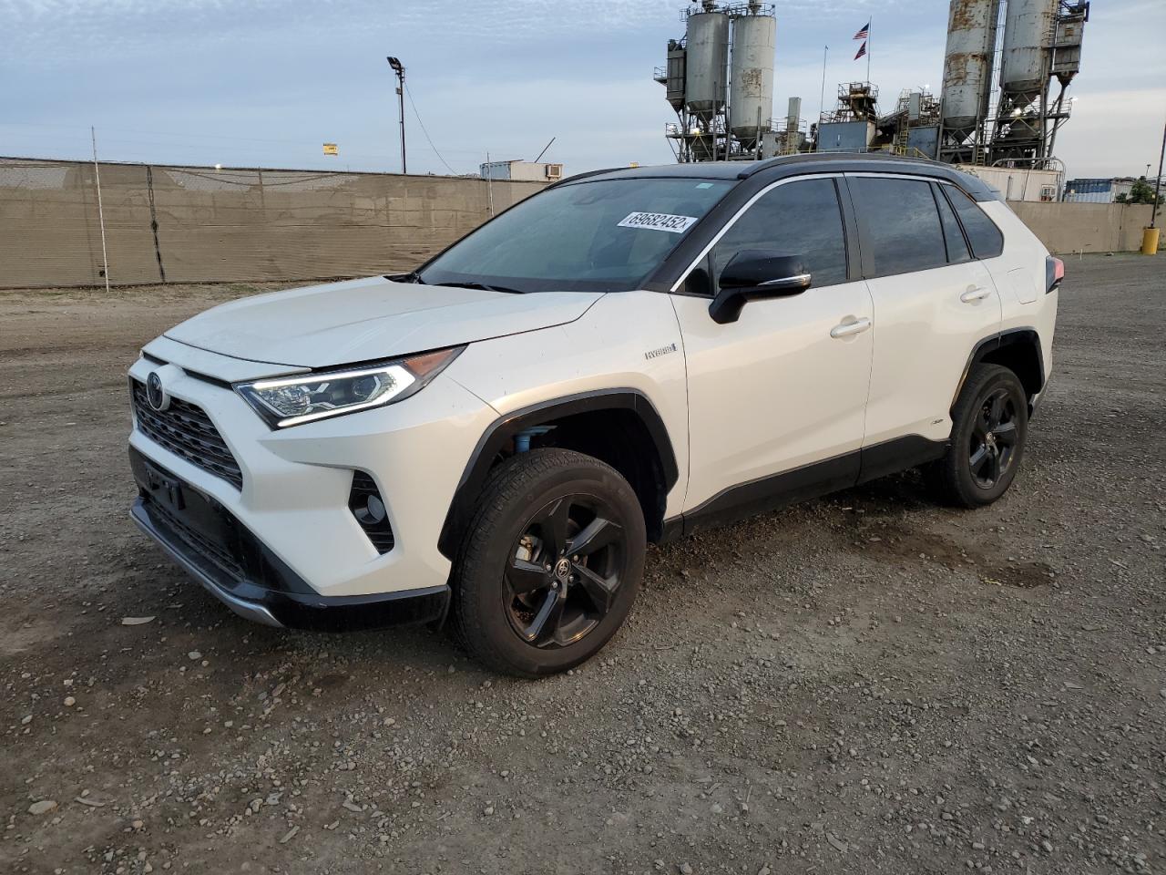 2021 TOYOTA RAV4 XSE