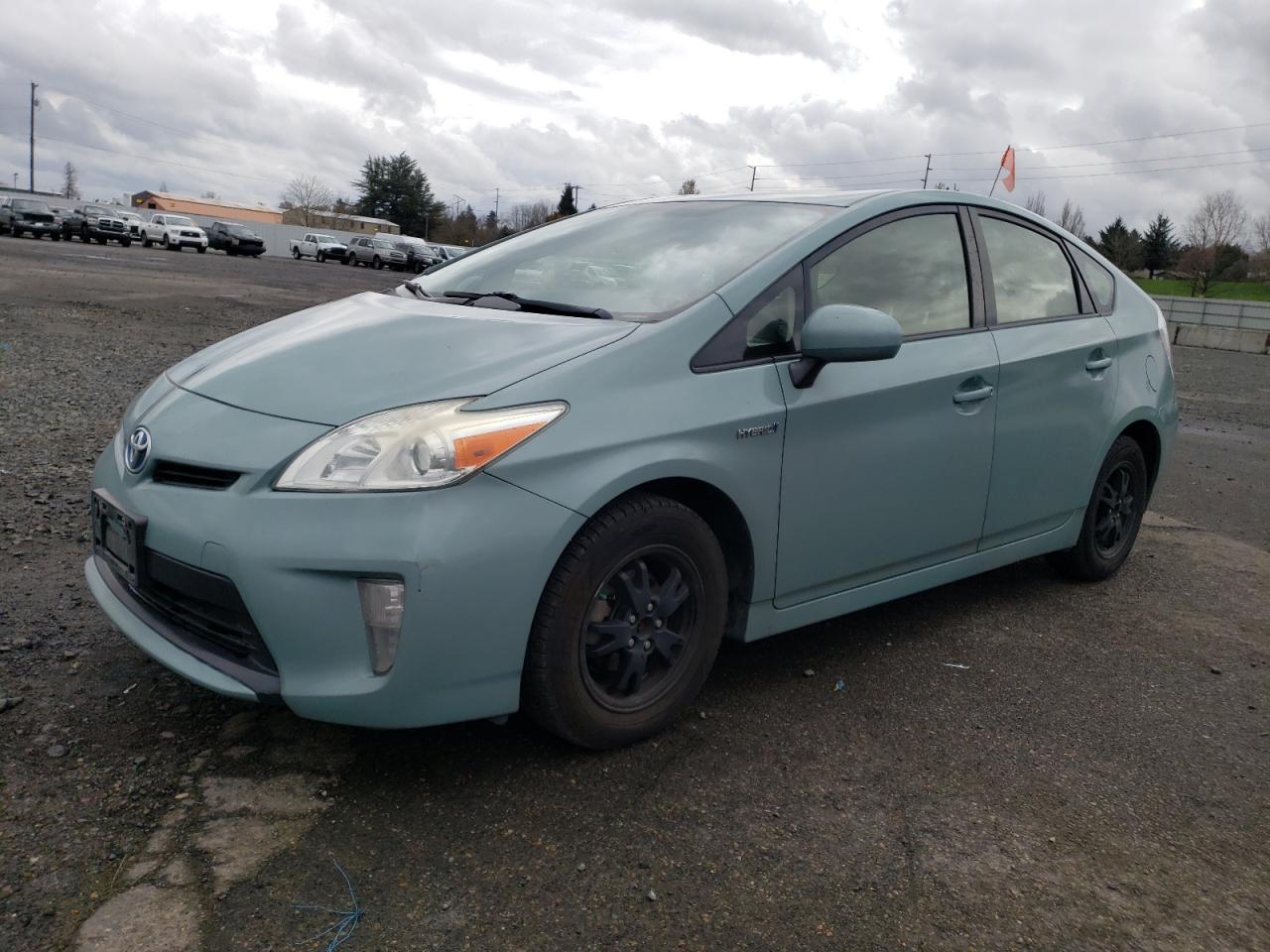 2015 TOYOTA PRIUS