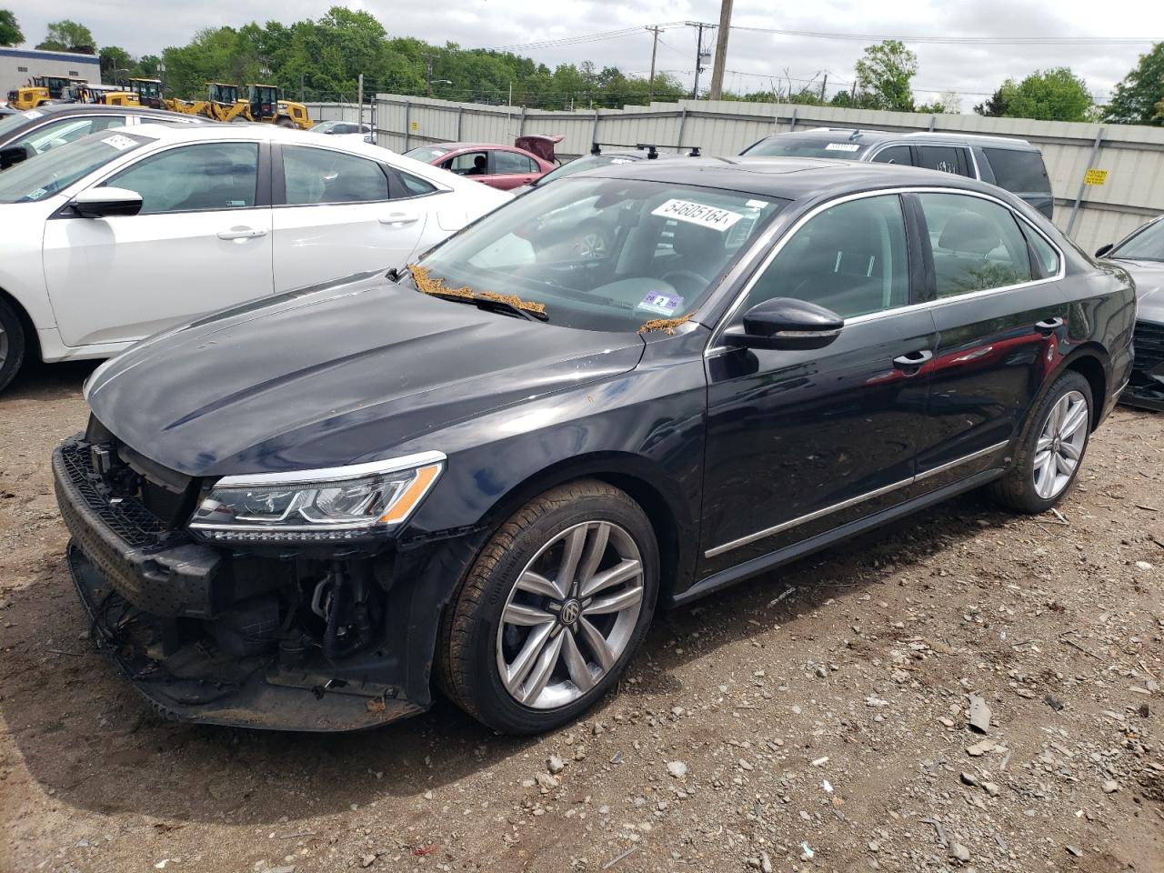 2017 VOLKSWAGEN PASSAT SEL PREMIUM