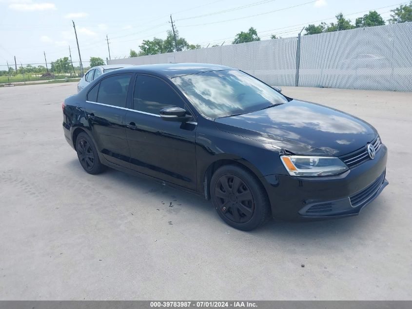 2013 VOLKSWAGEN JETTA 2.5L SE