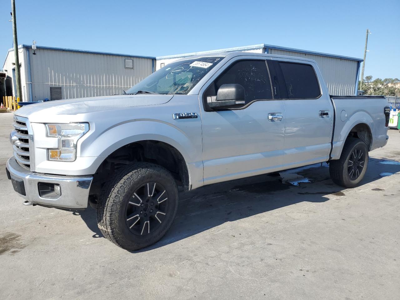 2017 FORD F150 SUPERCREW