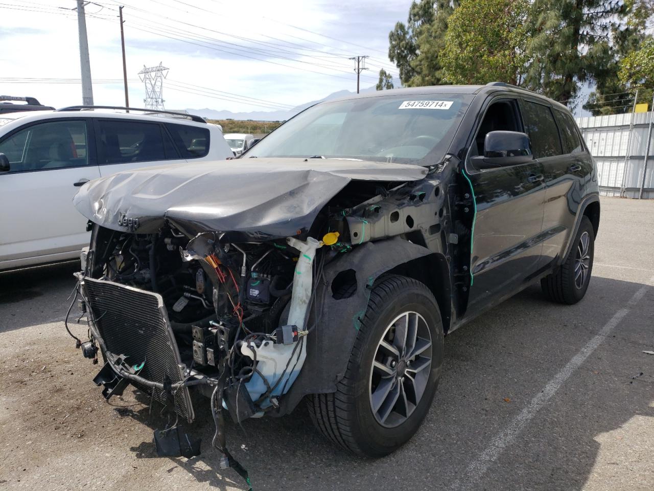 2019 JEEP GRAND CHEROKEE LAREDO