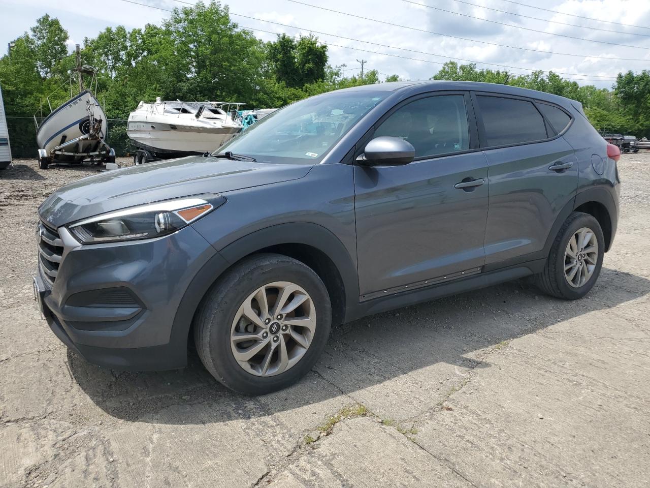 2017 HYUNDAI TUCSON SE