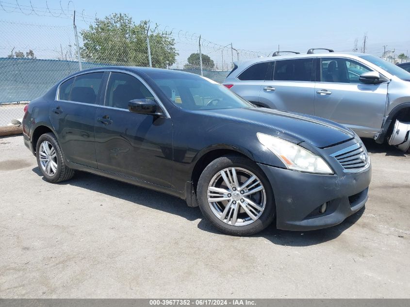 2013 INFINITI G37X