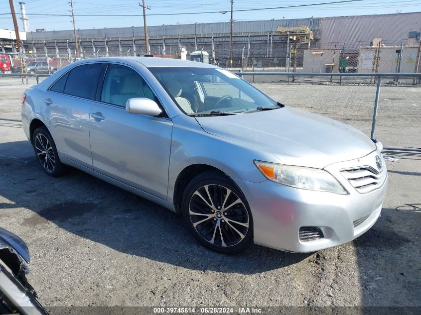 2011 TOYOTA CAMRY LE