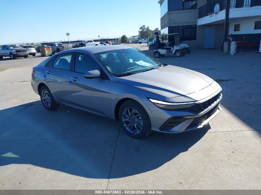 2024 HYUNDAI ELANTRA HYBRID BLUE