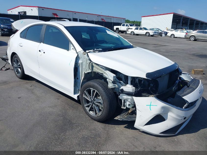 2023 KIA FORTE LXS