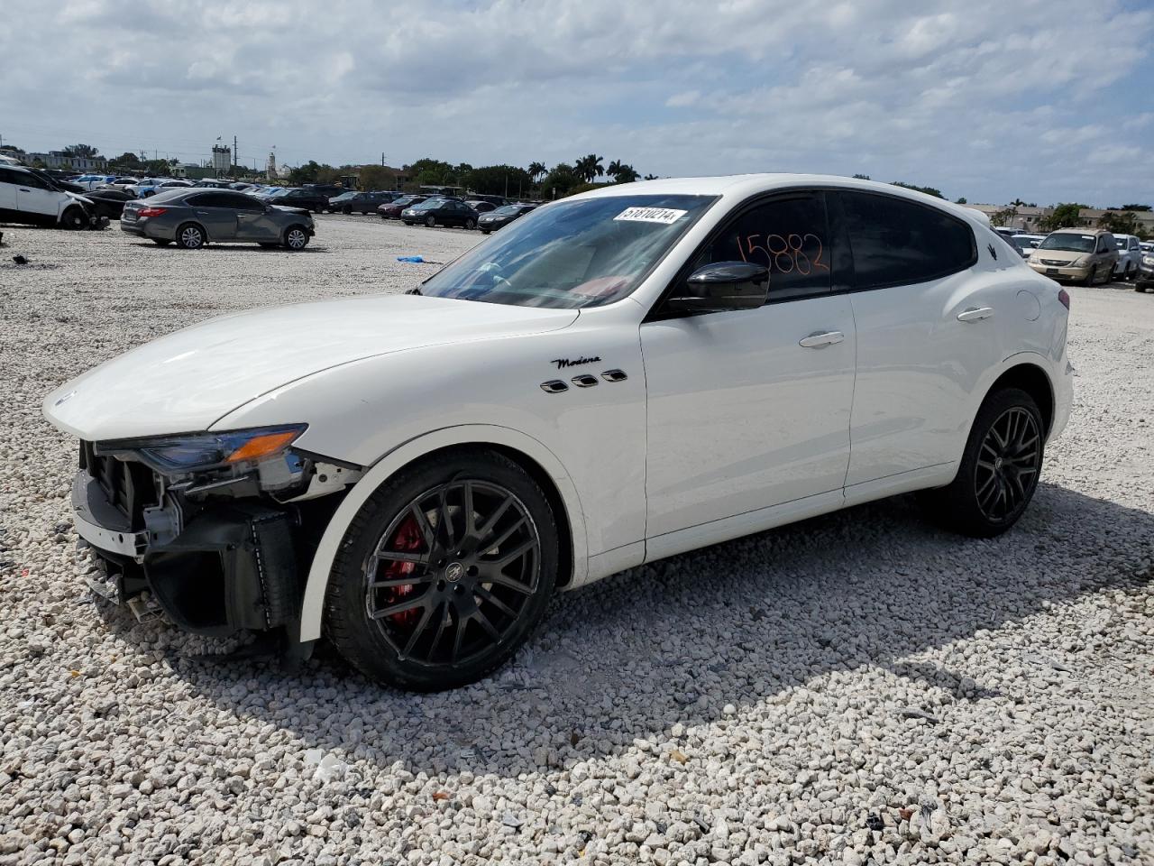 2022 MASERATI LEVANTE MODENA