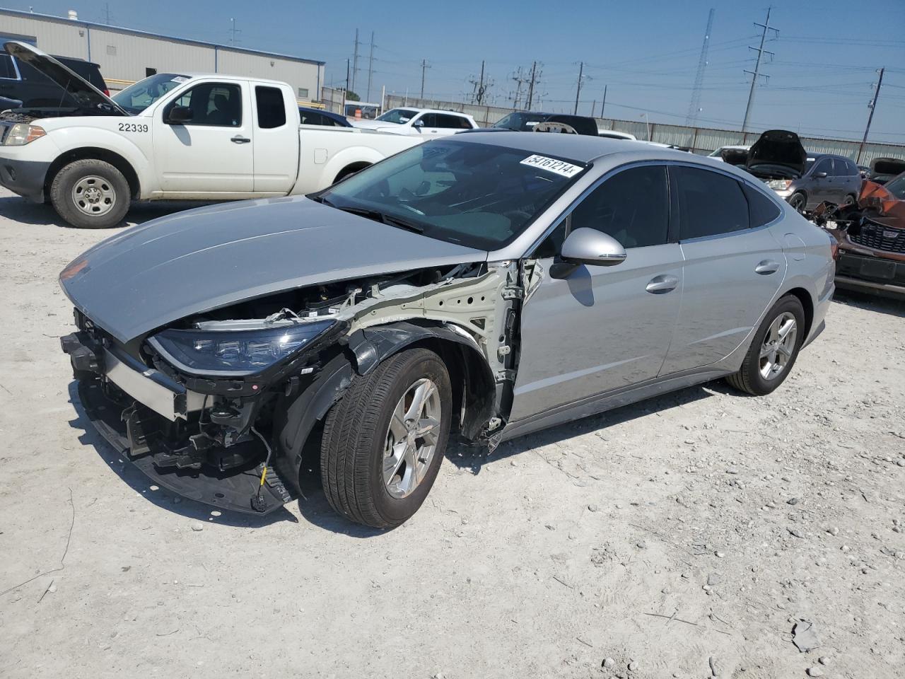 2023 HYUNDAI SONATA SE