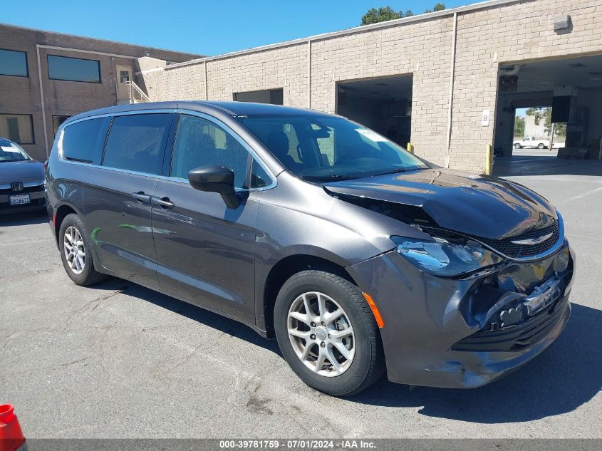 2020 CHRYSLER VOYAGER LX