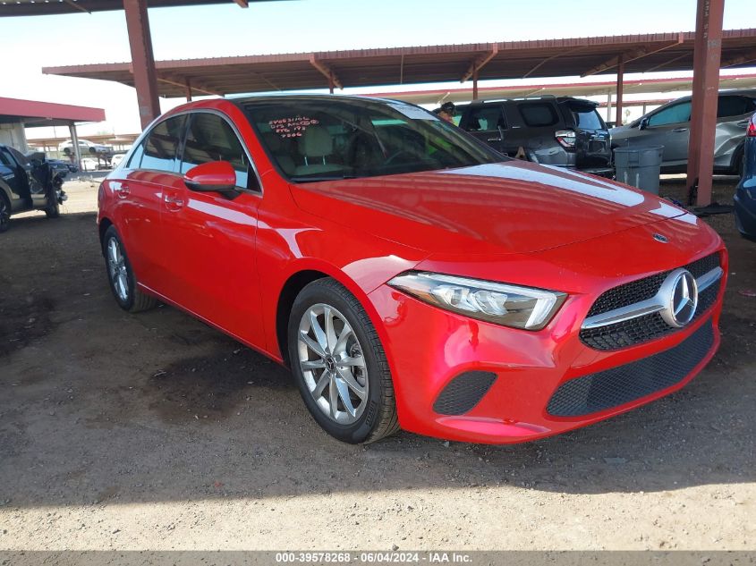 2019 MERCEDES-BENZ A 220