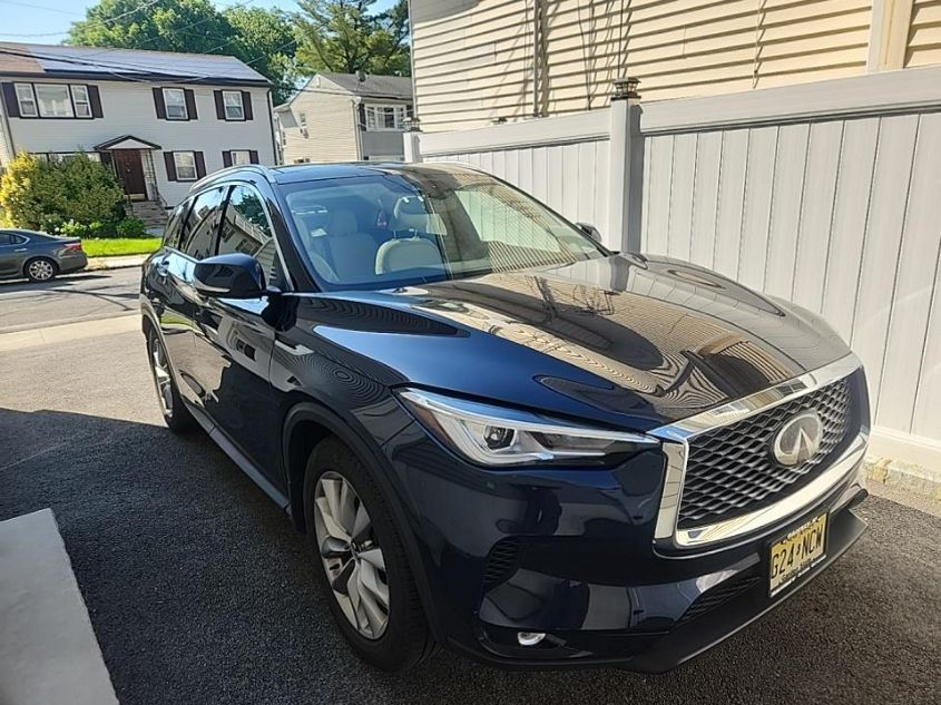 2021 INFINITI QX50 LUXE