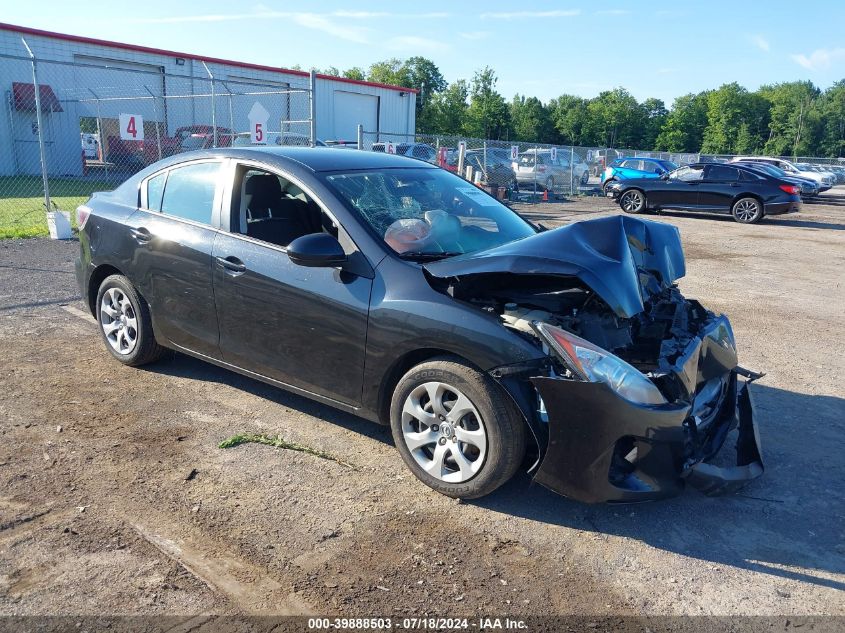 2013 MAZDA 3 I