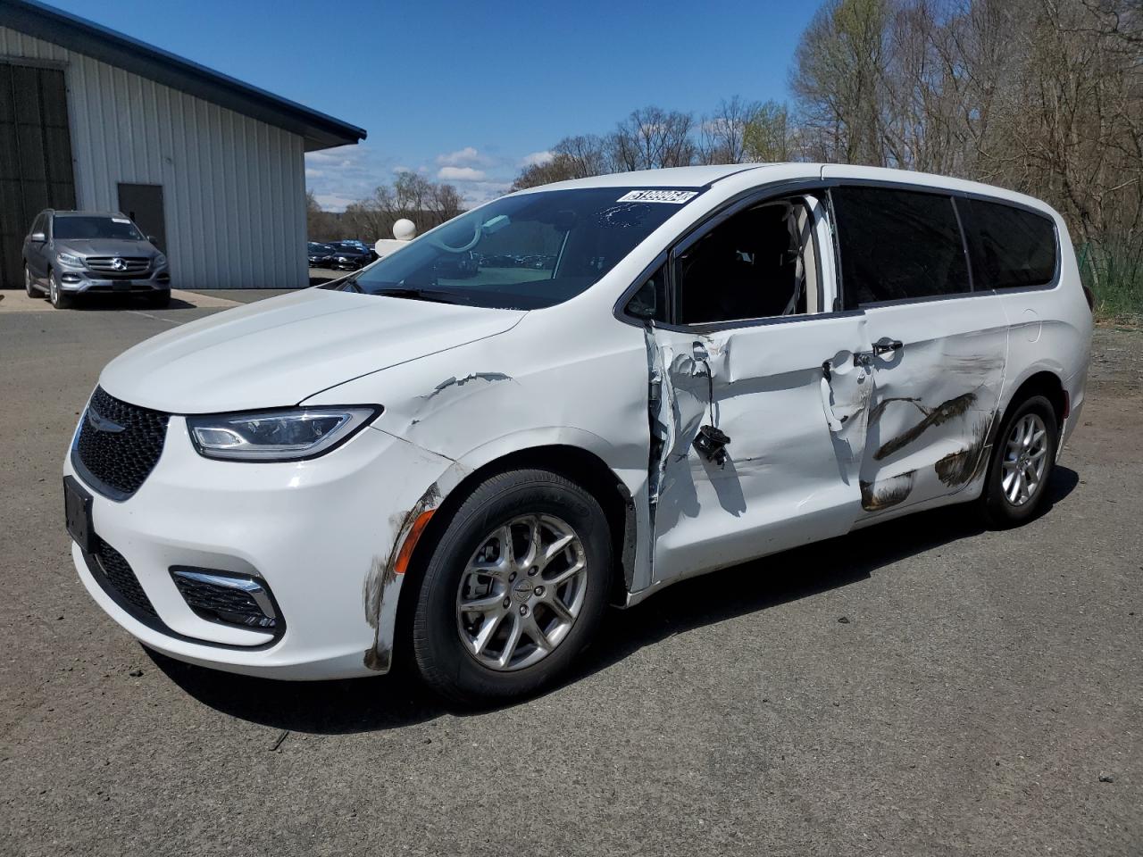 2023 CHRYSLER PACIFICA TOURING L