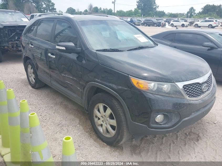 2013 KIA SORENTO LX